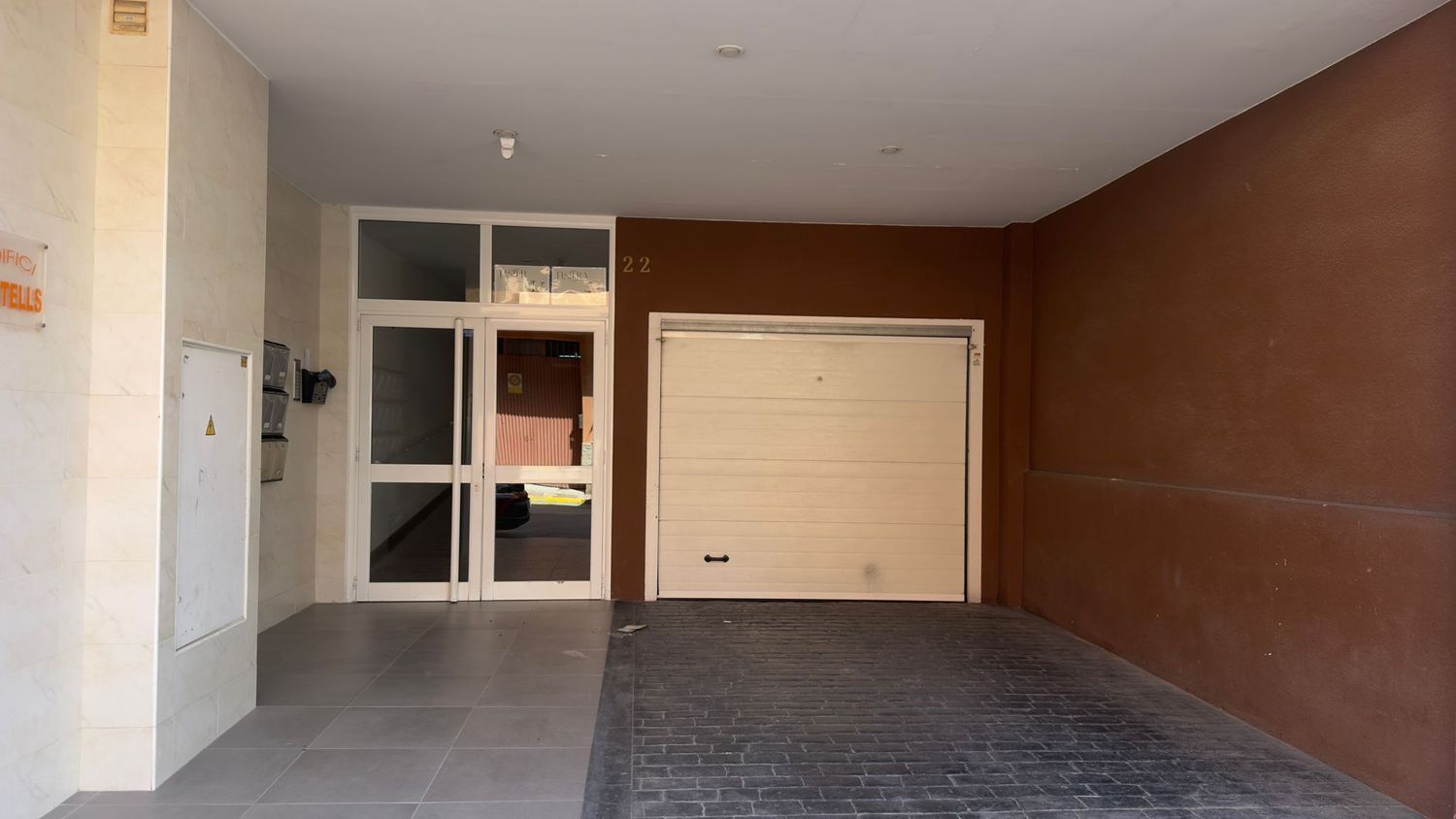 Piso en Calle de Calp, 22 - Foto 2