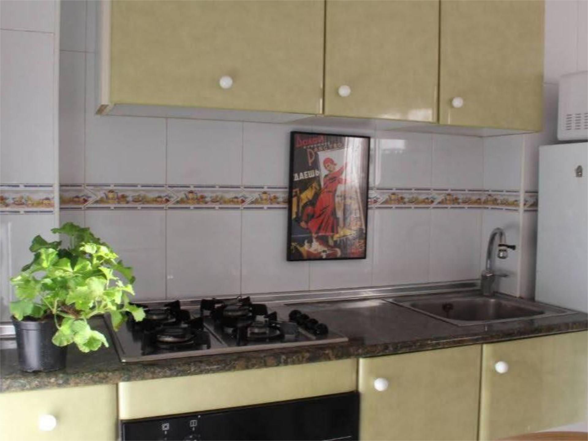 Piso en calle Carrer Miquel Santandreu 43A - Foto 6