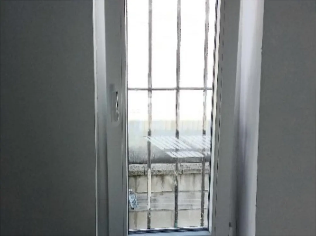 Piso en  Calle Calzada del Arroyo 6 - Foto 3