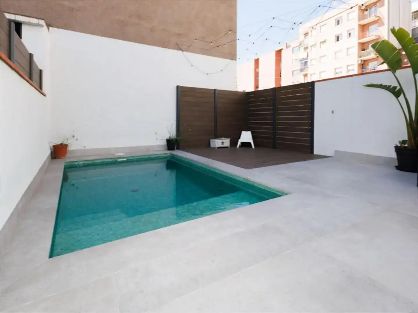 Casa adosada en  Carrer de Josep Renom 2 - Foto 18