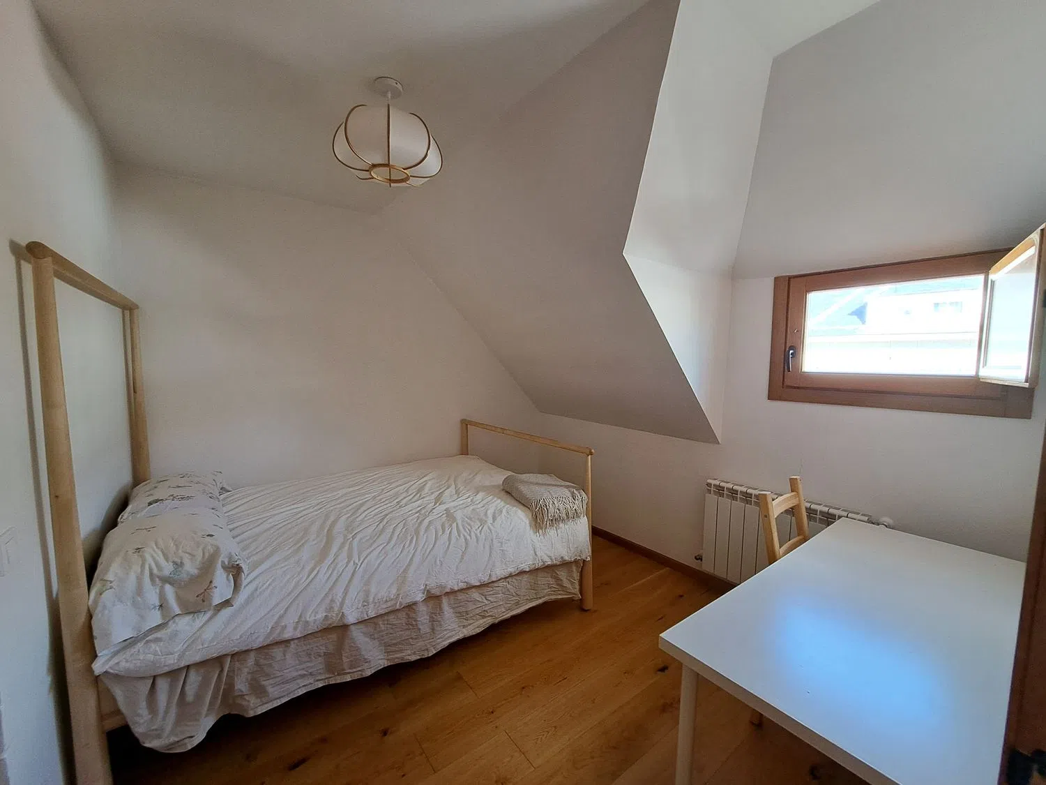 Chalet adosado en Barrio El Pardo - Foto 16