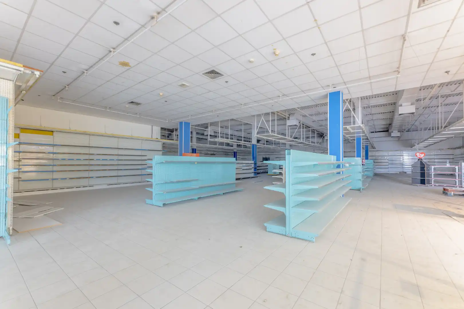Local comercial en  Centro Comercial 2A - Foto 6