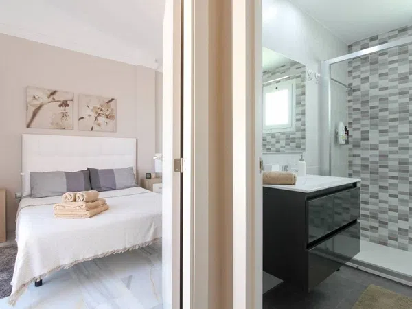 Casa de pueblo en Avenida Alpandeire, 6162, Reserva de Marbella - Foto 2