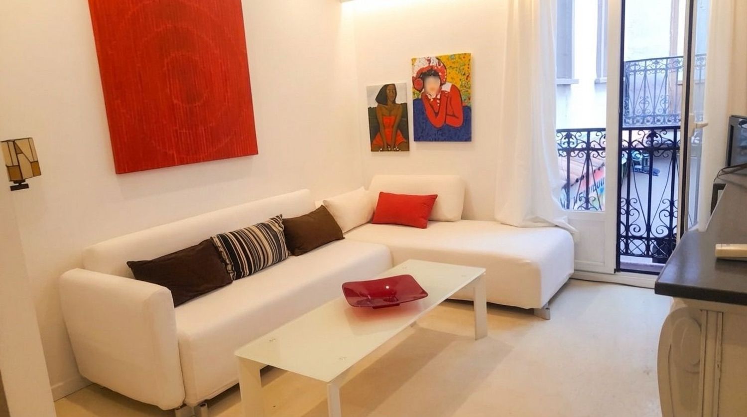 Dúplex en Barrio Jerónimos - Foto 1