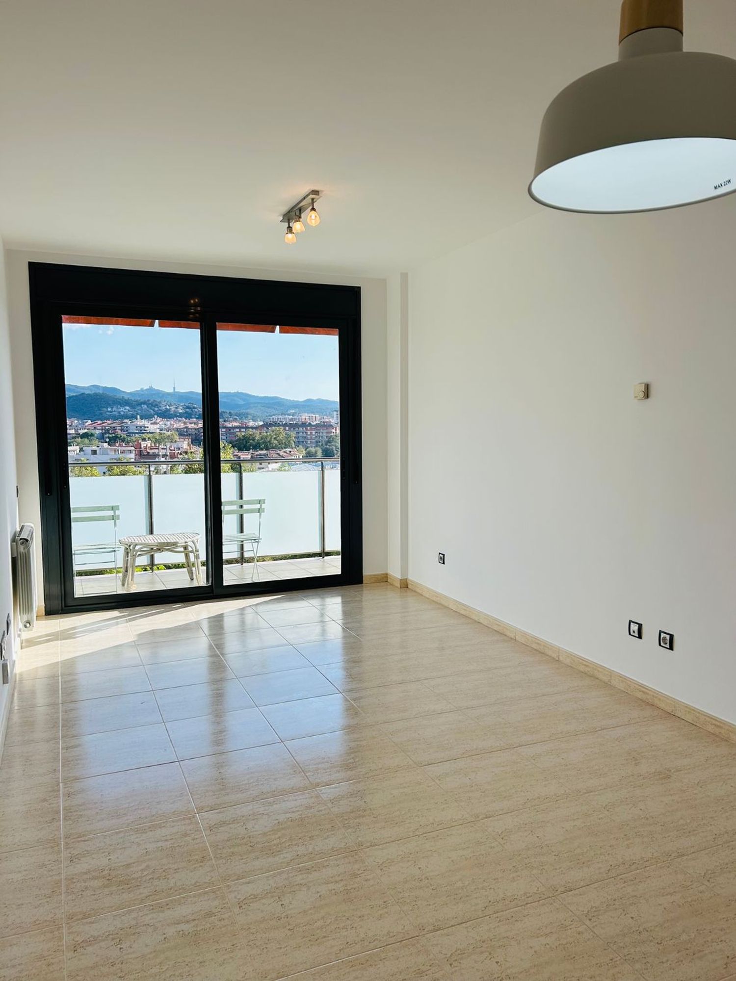 Piso en Calle de Frederic Puig, 1, Centre-Cordelles - Foto 4