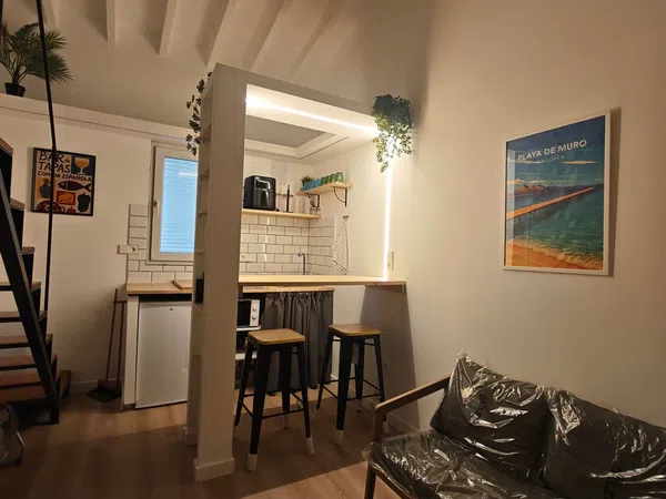 Estudio en calle d'Alòs, 9 - Foto 2