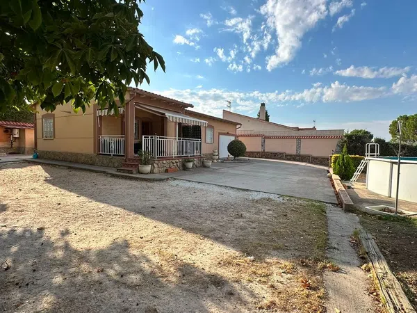 Casa o chalet independiente en Calle Pino, 60 - Foto 5