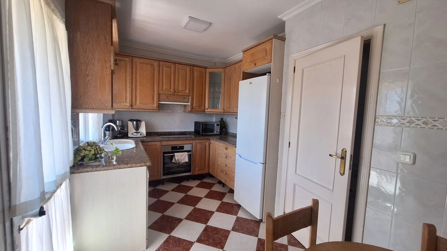Chalet adosado en avenida de la Torre, 33 - Foto 5