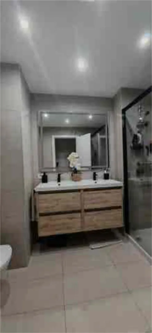 Chalet en Entrenucleos - Foto 2