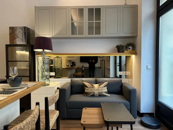 Estudio en calle de Lucio del Valle, 11