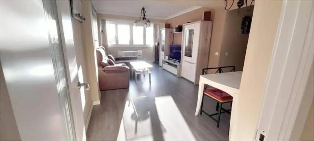 Piso en El Juncal - Foto 2