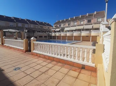 Casa adosada en  Avinguda de Portugal 79 - Foto 5