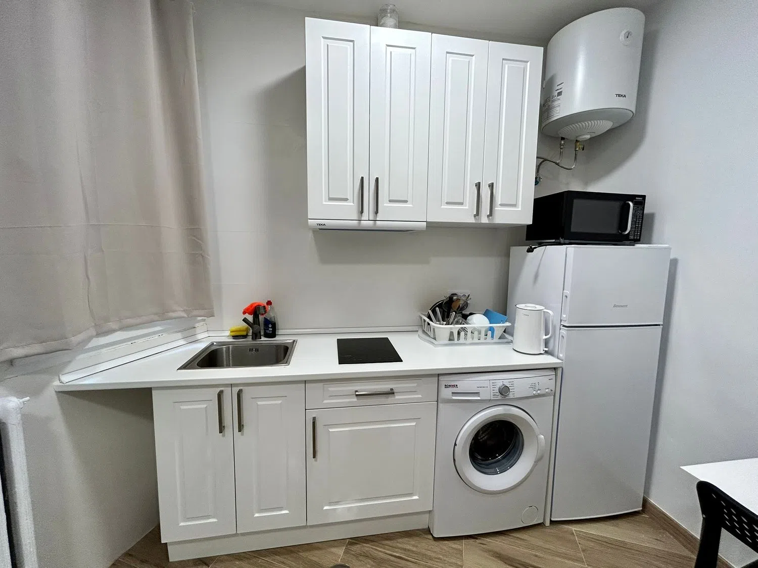 Estudio en calle de Meléndez Valdés, 67 - Foto 2