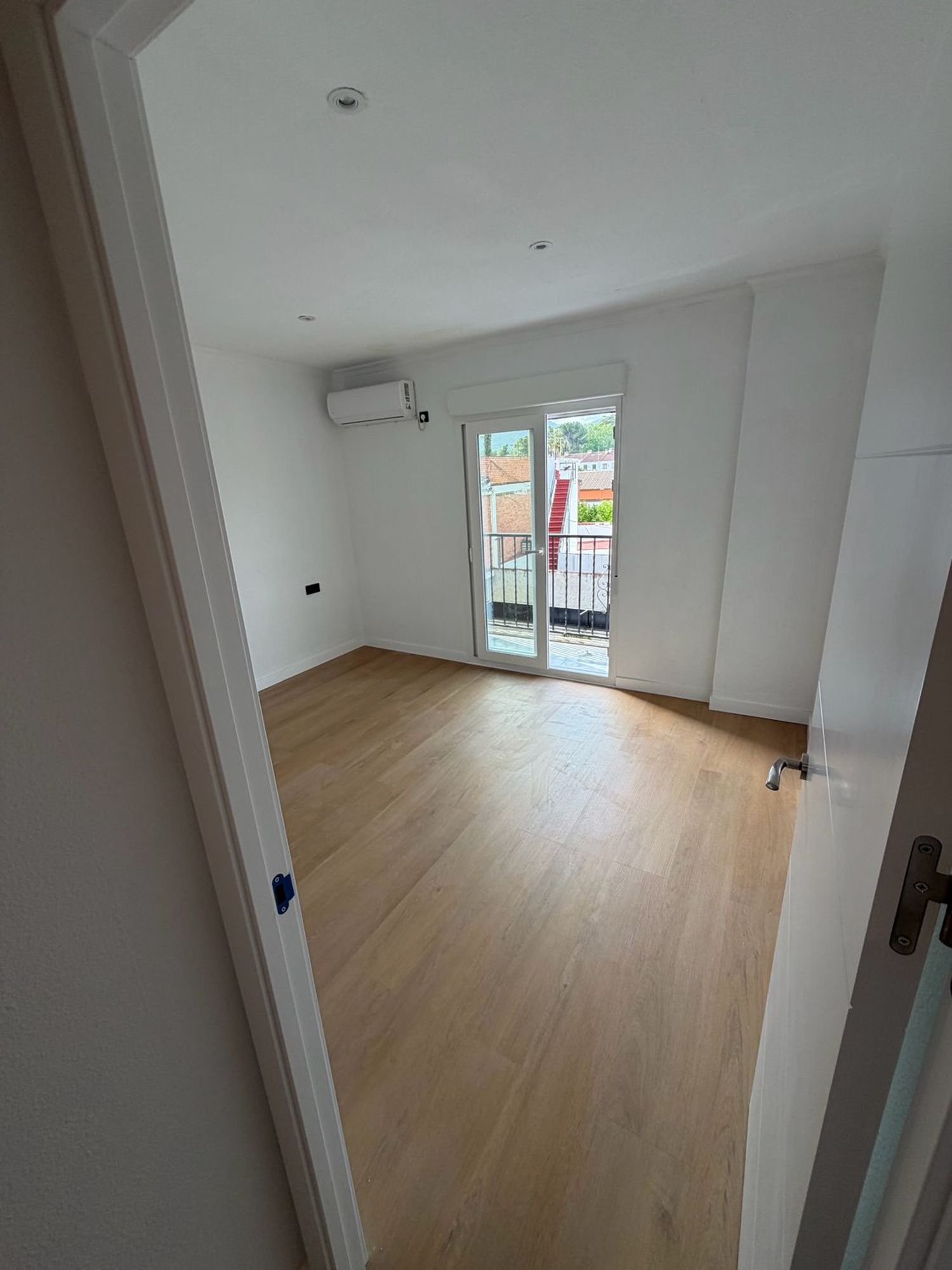 Piso en Barrio Naranjo - Mirabueno - Foto 5