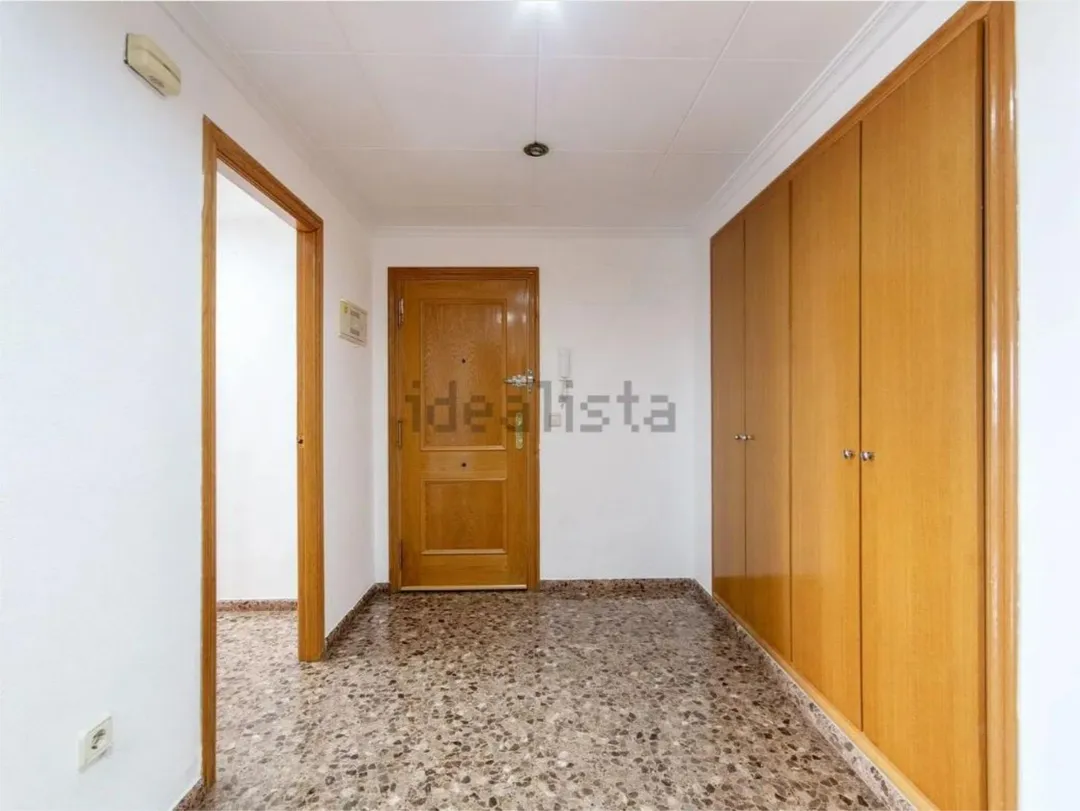 Piso en  Carrer de Carmen Estellés 10 - Foto 7