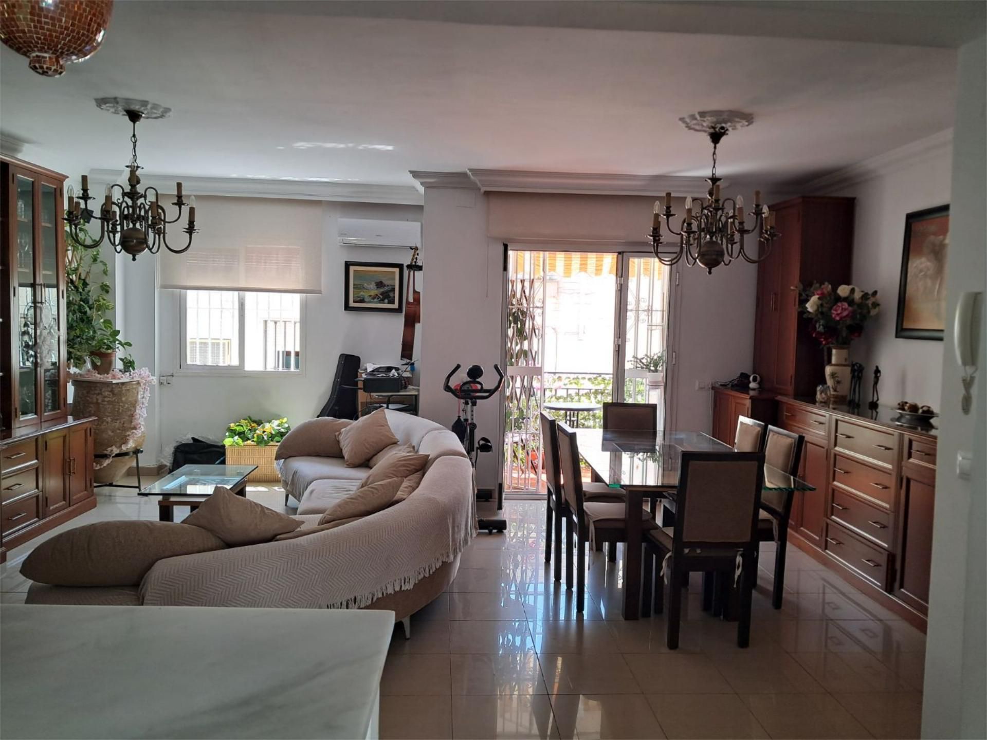 Piso en  Calle Martínez Montañés 20 - Foto 5