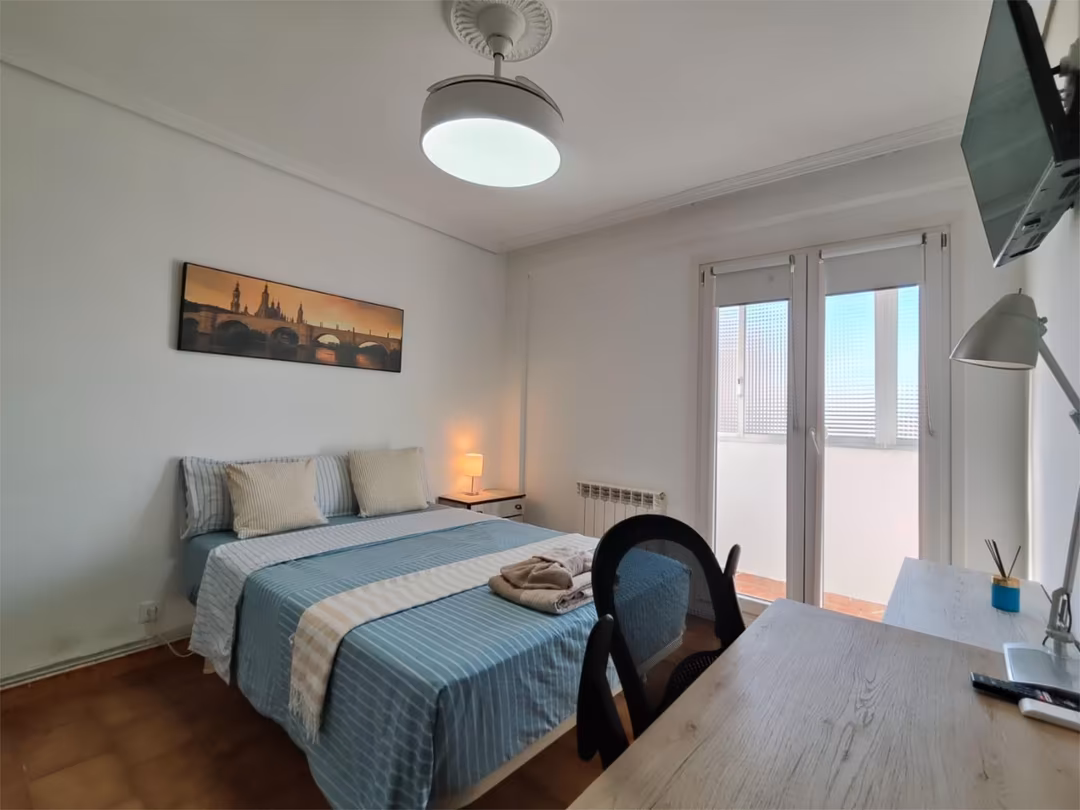 Piso en  Calle de Martín el Humano 21 - Foto 4