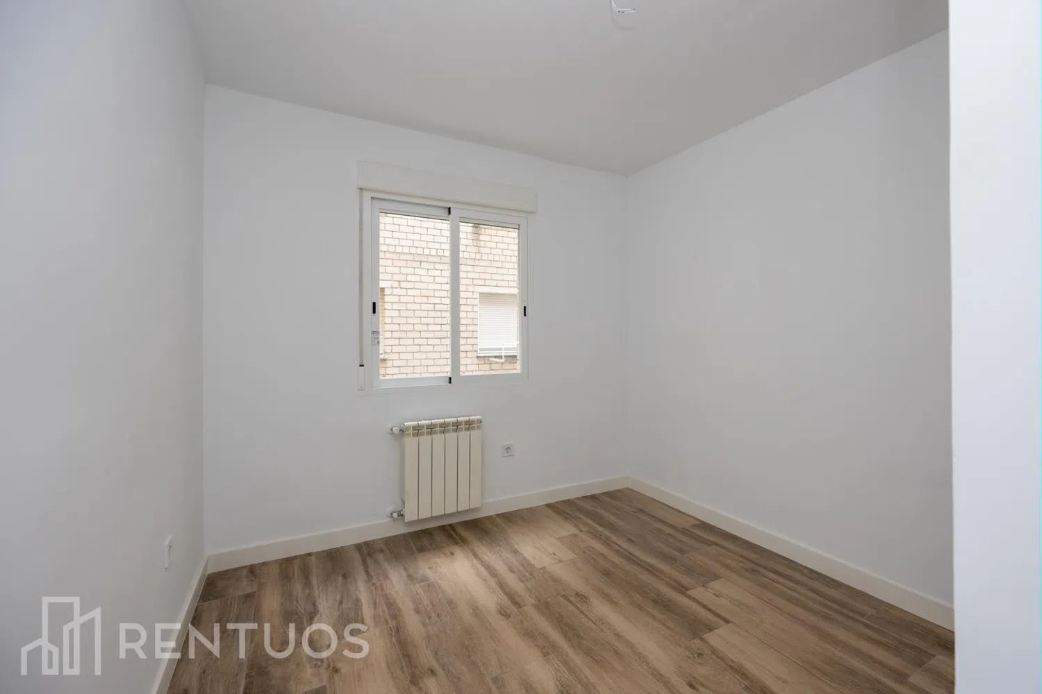 Piso en calle Cabo de San Vicente - Foto 26