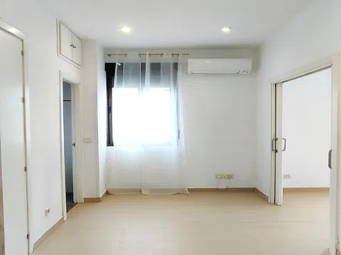 Piso en calle de Lucio del Valle, 5