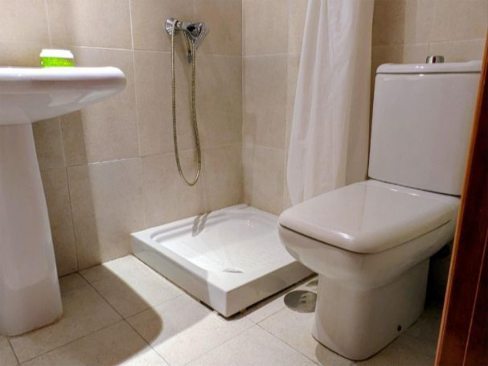 Piso en  Avenida de Medina Azahara 31 - Foto 18