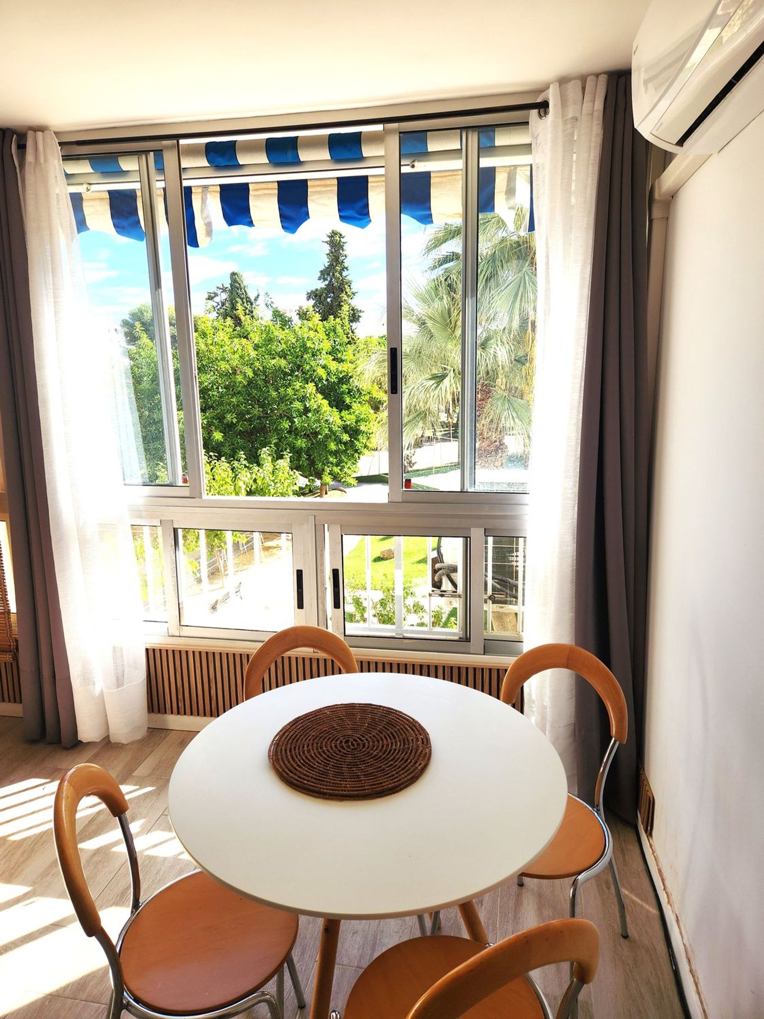 Piso en avenida Benidorm, 18 - Foto 10