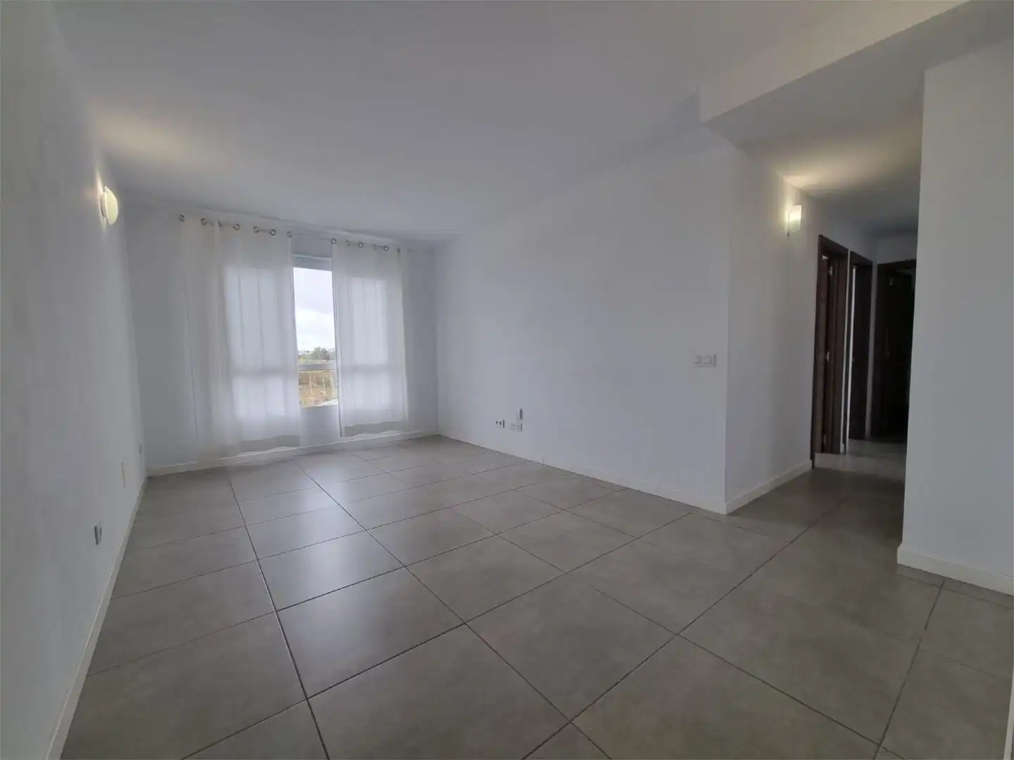 Piso en  Calle Julián Gayarre 4 - Foto 4