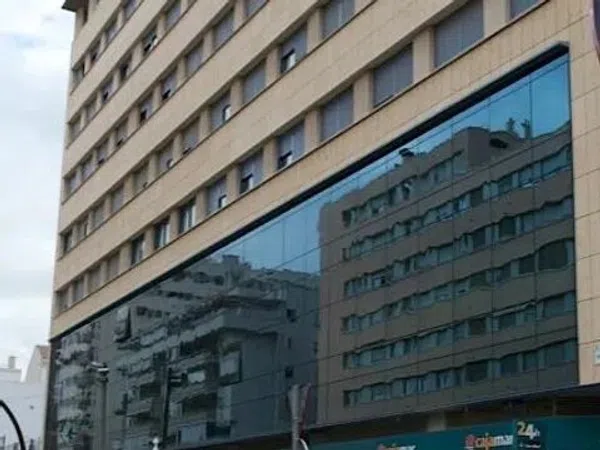 Piso en calle Eslava, 15