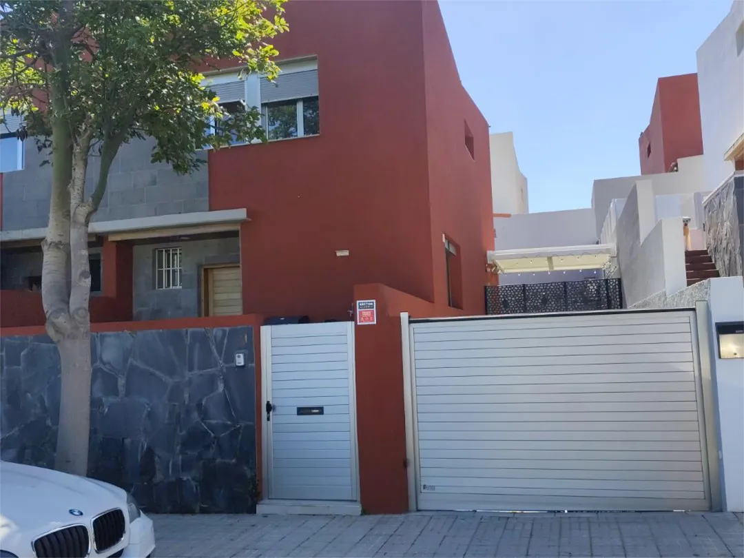 Casa adosada en  Calle Francisco de La Torre 31 - Foto 46