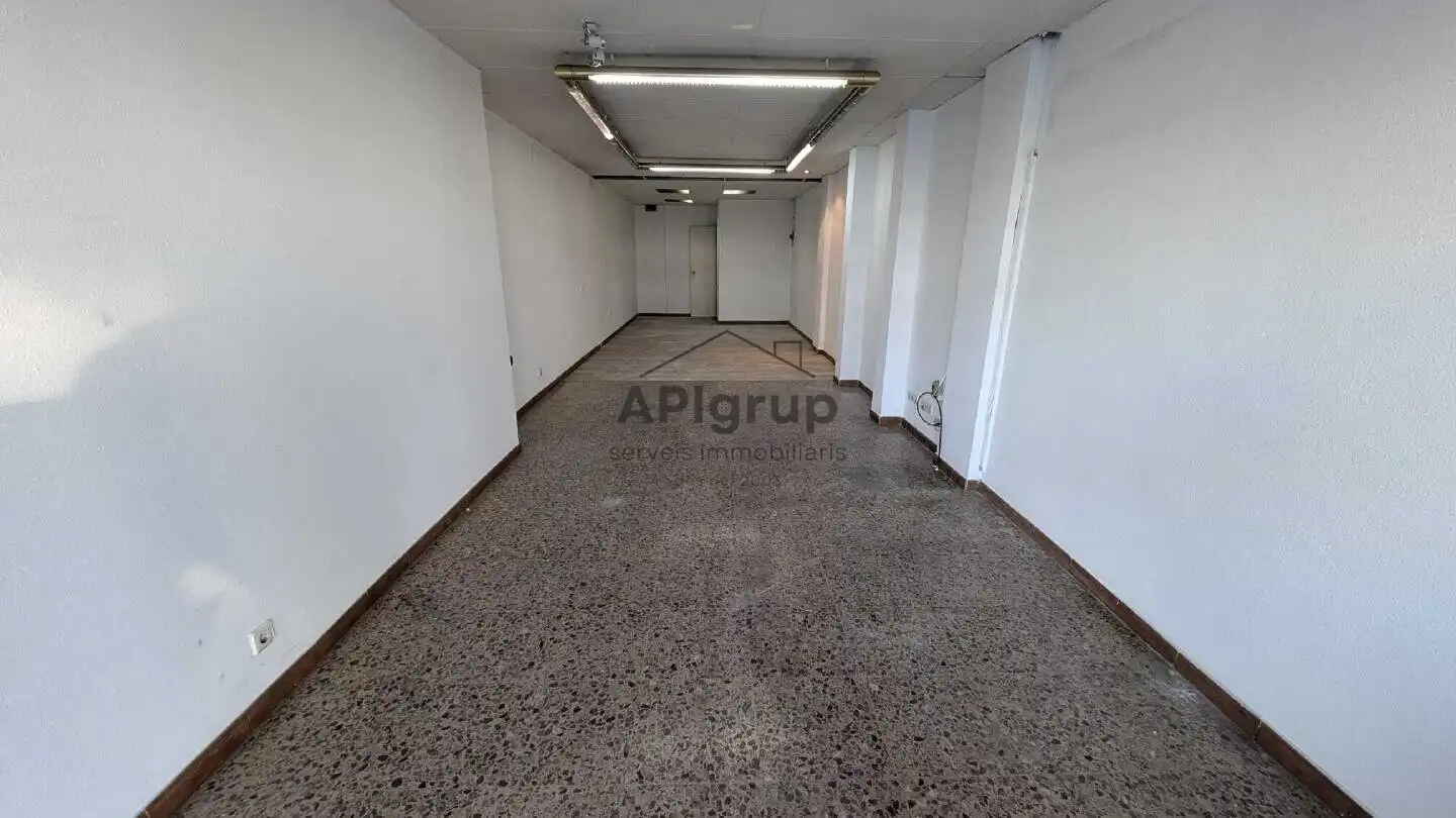 Local comercial en Sabadell - Foto 14