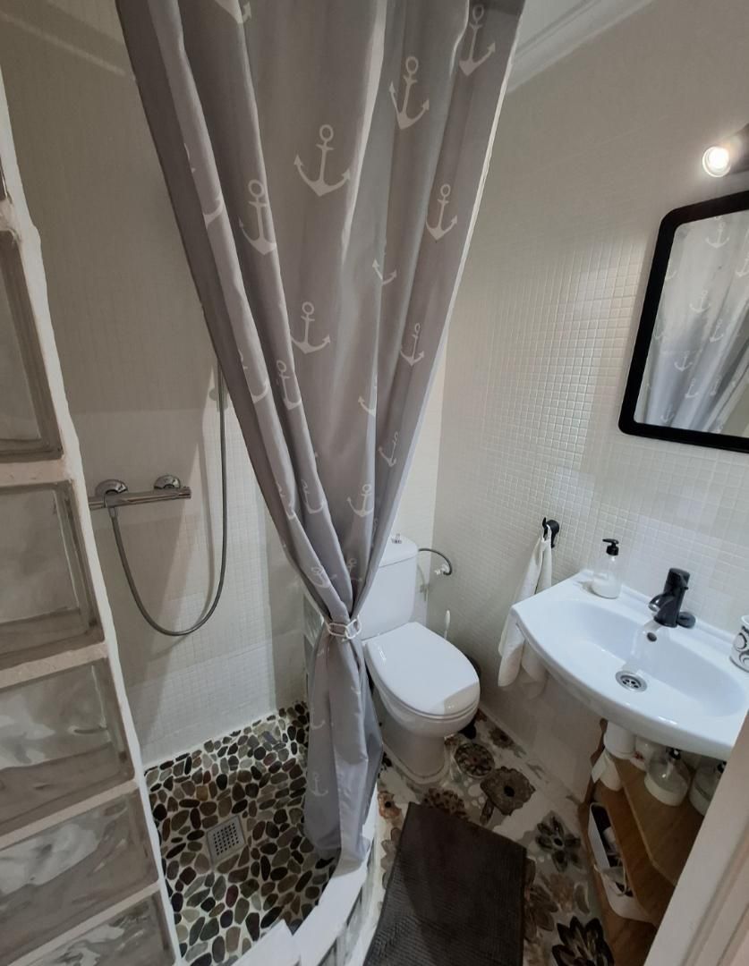 Estudio en  Carrer Sol Naixent 18 - Foto 8