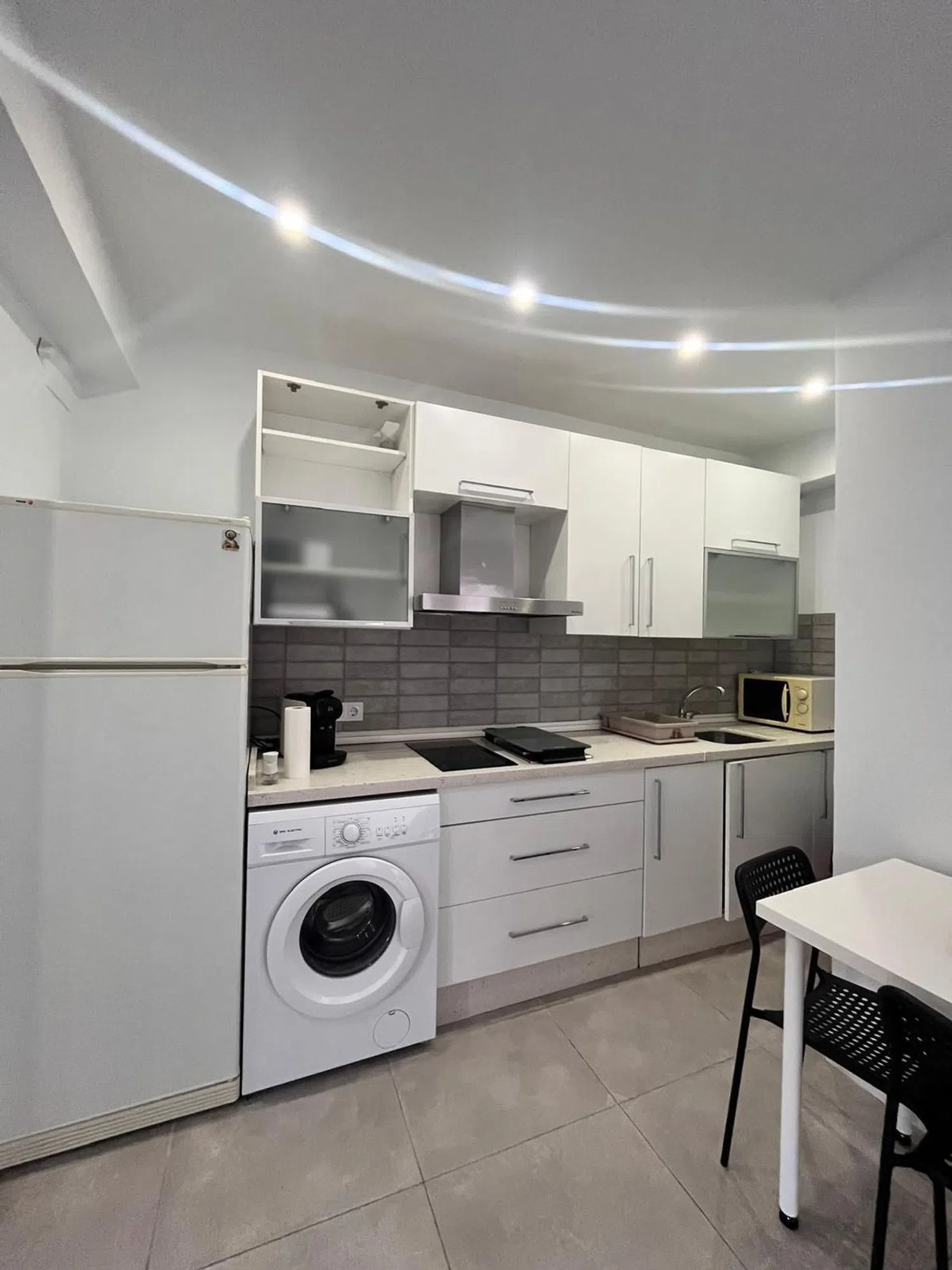 Piso en plaza Luis Cernuda, 1 - Foto 1