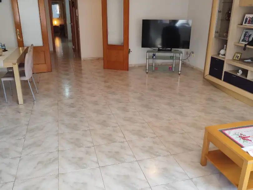 Piso en  Avinguda de Catalunya 49 - Foto 3