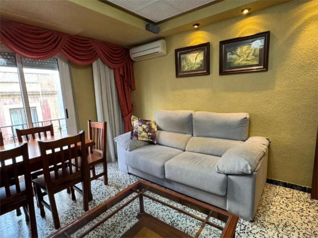 Piso en  Carrer Martín de Torres 18 - Foto 1