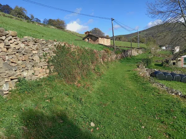 Casa rural en 43.135564, -3.816239 San Pedro del Romeral,&amp;nbsp;39686, Cantabria, España s/n - Foto 5