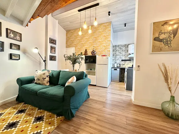 Estudio en Calle San Vicente, 18 - Foto 1
