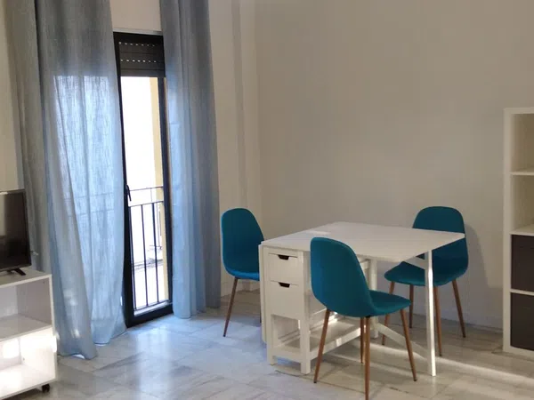 Piso en Barrio Casco Histórico - Ollerías - Marrubial