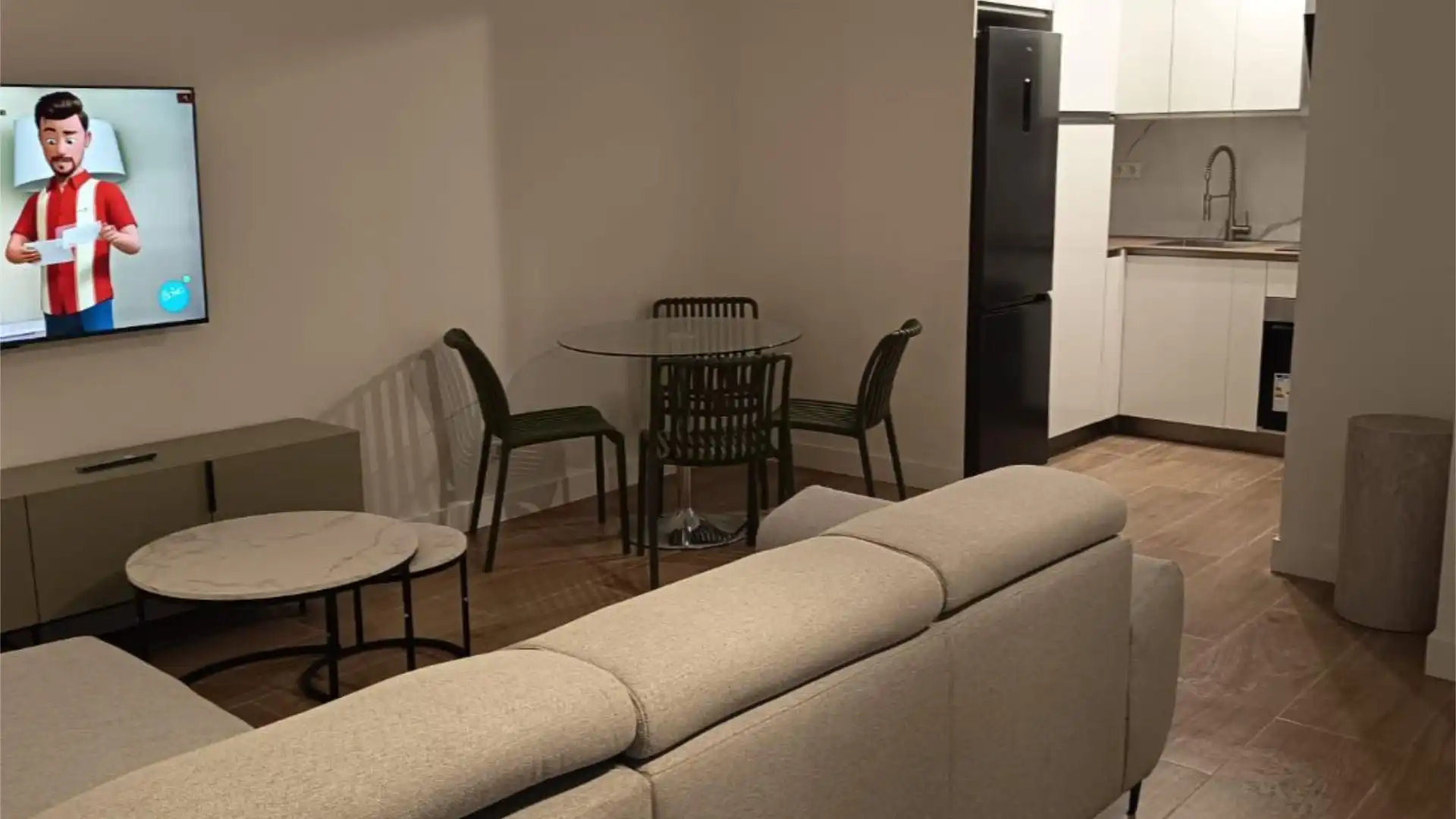 Piso en  Pasaje de las Gitanillas 3 - Foto 2