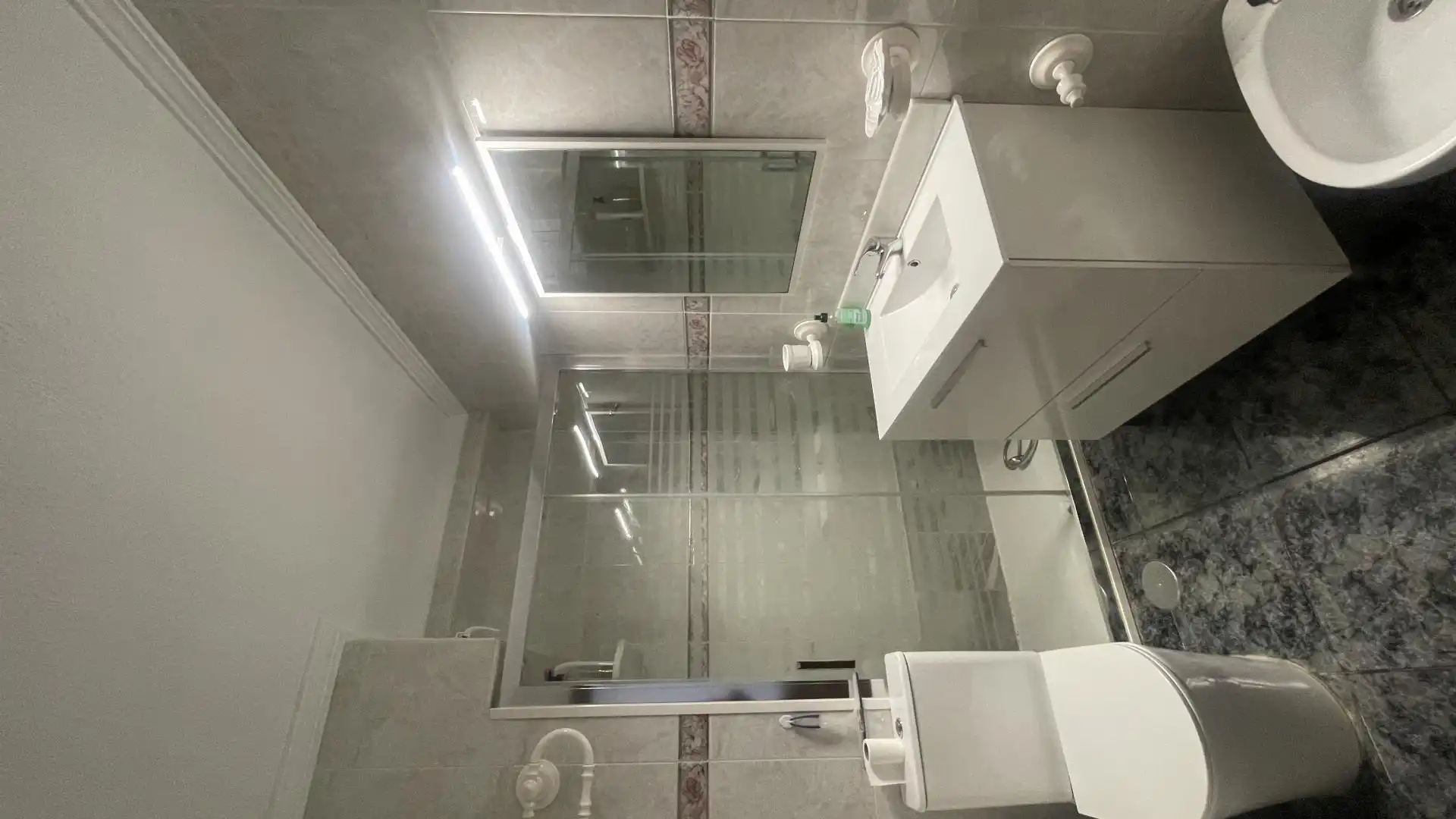 Piso en  Calle Héroe de Sostoa 87 - Foto 5