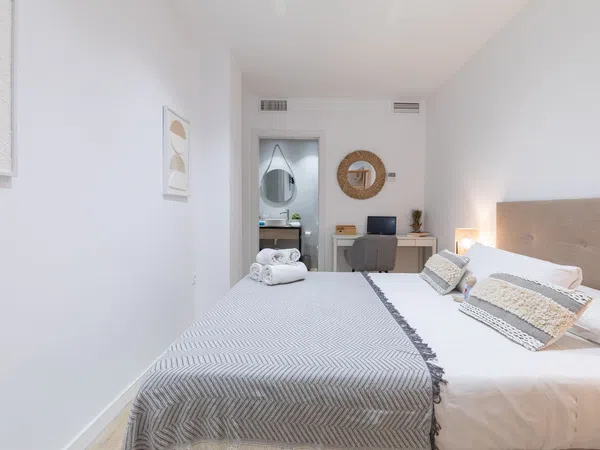 Estudio en calle de Jordi de Sant Jordi, 9 - Foto 4