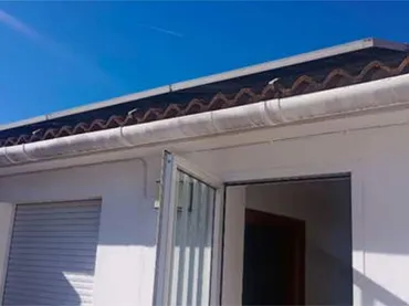Chalet en Cercano a entornos escolares - Foto 1