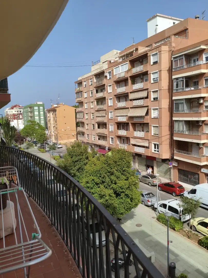 Piso en  Passeig del Saladar 77 - Foto 3