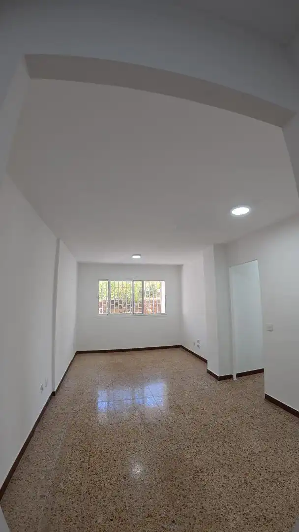 Piso en  Calle Gelu Barbu Bailarin 30 - Foto 4