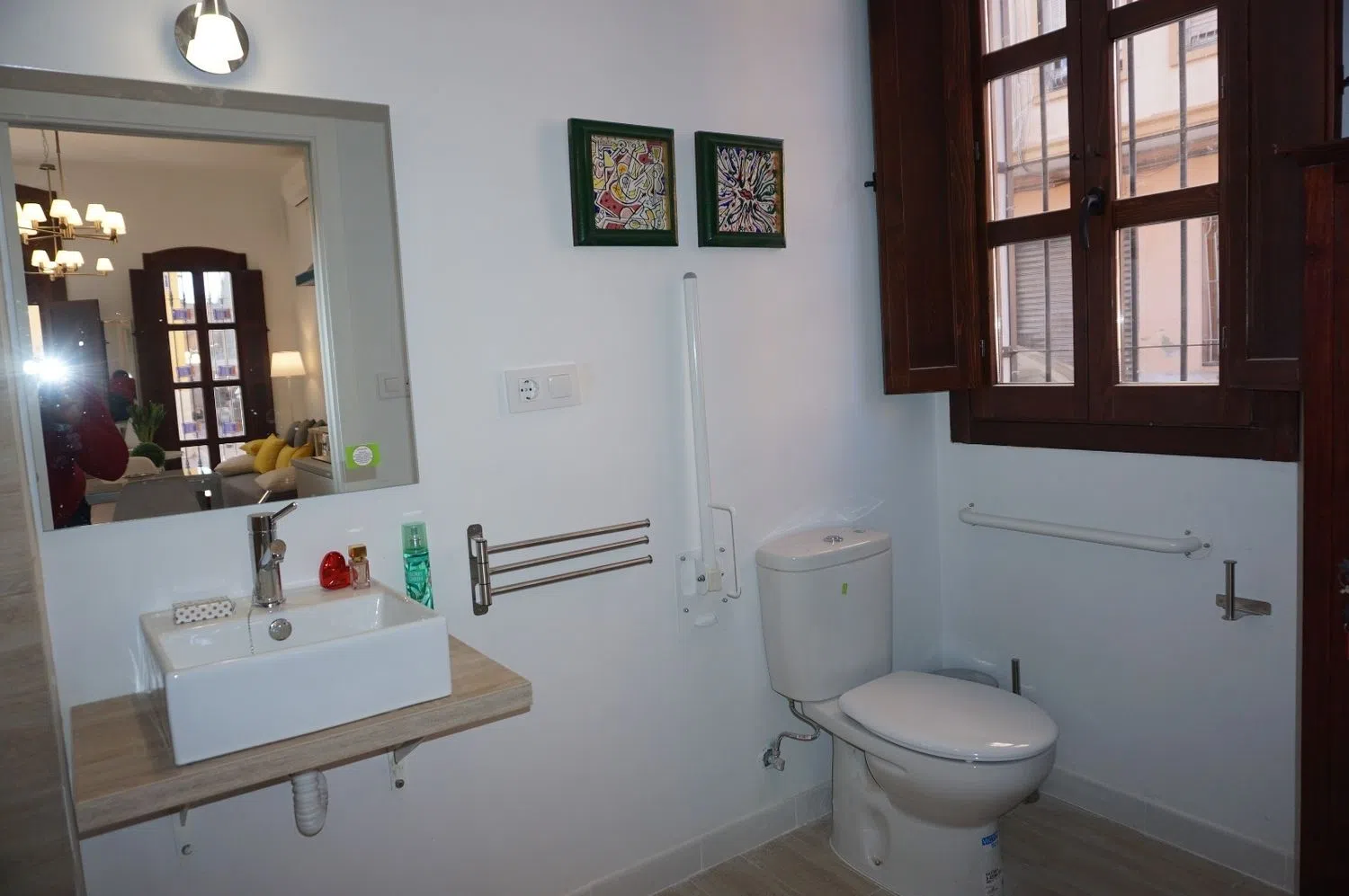 Estudio en calle de Vidal de Canelles, 21 - Foto 5