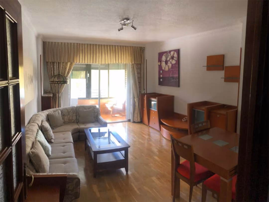 Piso en  Calle Carlos II 2