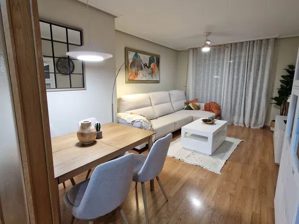 Piso en Calle bielsa, 37 - Foto 1