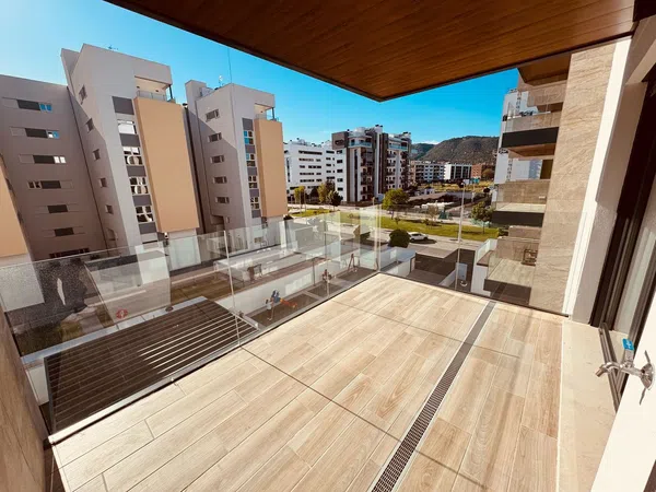 Piso en carril de los Toros, 9