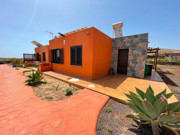 Chalet adosado en Calle Sau, 993, Corralejo, Corralejo - Foto 1
