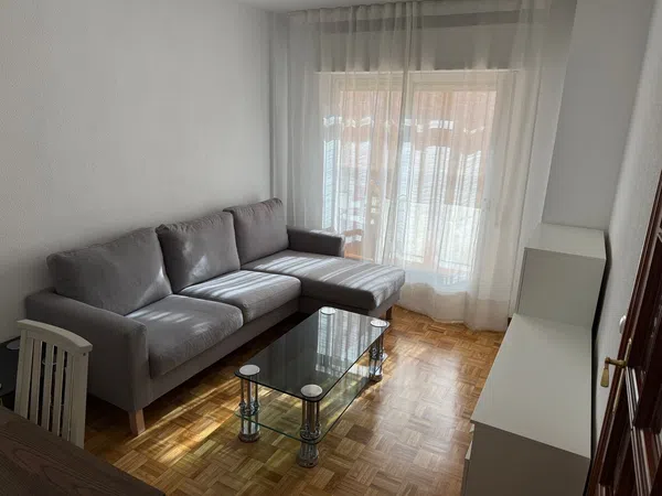 Piso en calle del Toboso, 136