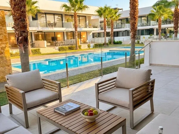 Casa o chalet independiente en Avenida Isla Cristina, 50, Islas Menores-Mar de Cristal - Foto 1