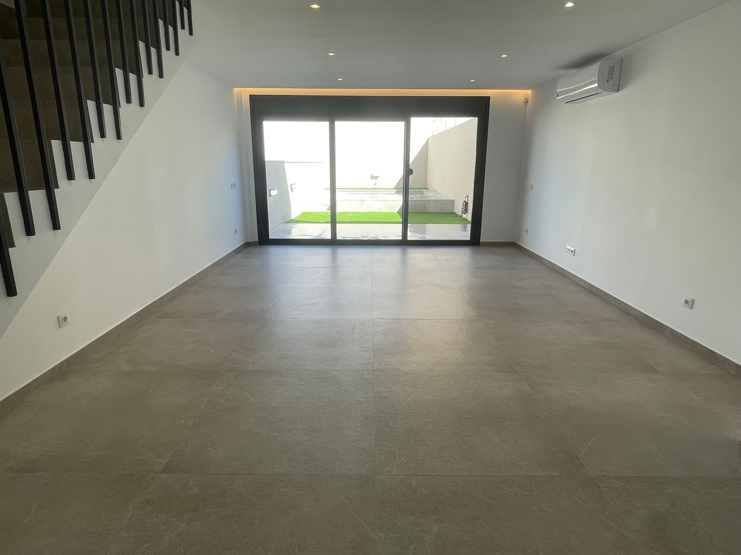 Chalet adosado - Foto 9